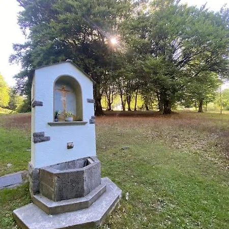 Ortanella, Al Pozzo Vecchio Apartment *